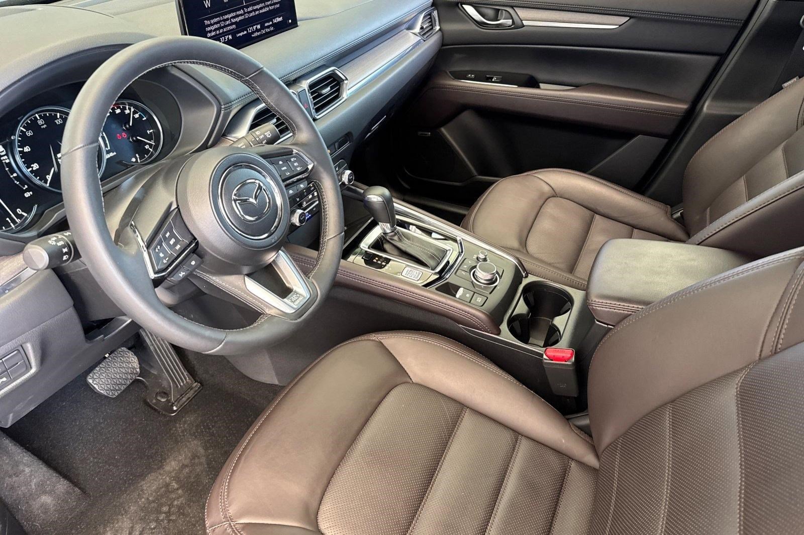 Used 2023 MAZDA CX-5 Signature image 4