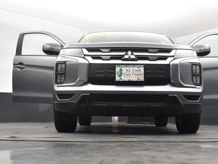 Used 2024 Mitsubishi Outlander Sport SE AWD/4WD image 11