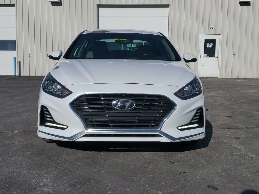 Used 2018 Hyundai Sonata SEL w/ Cargo Package image 2