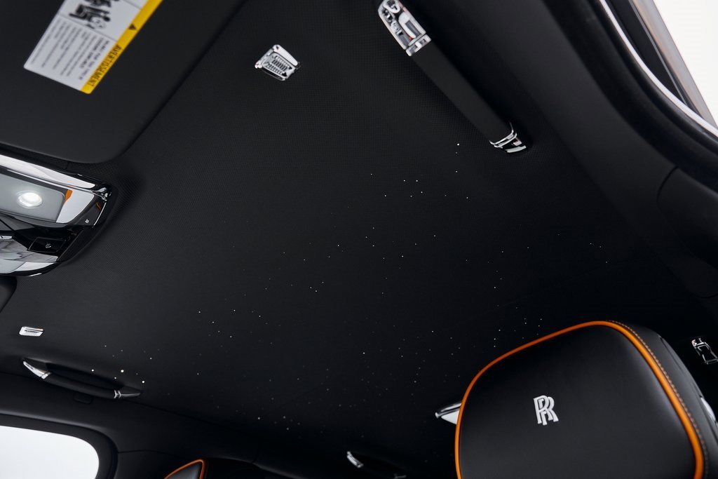 Used 2026 Rolls-Royce Cullinan image 56