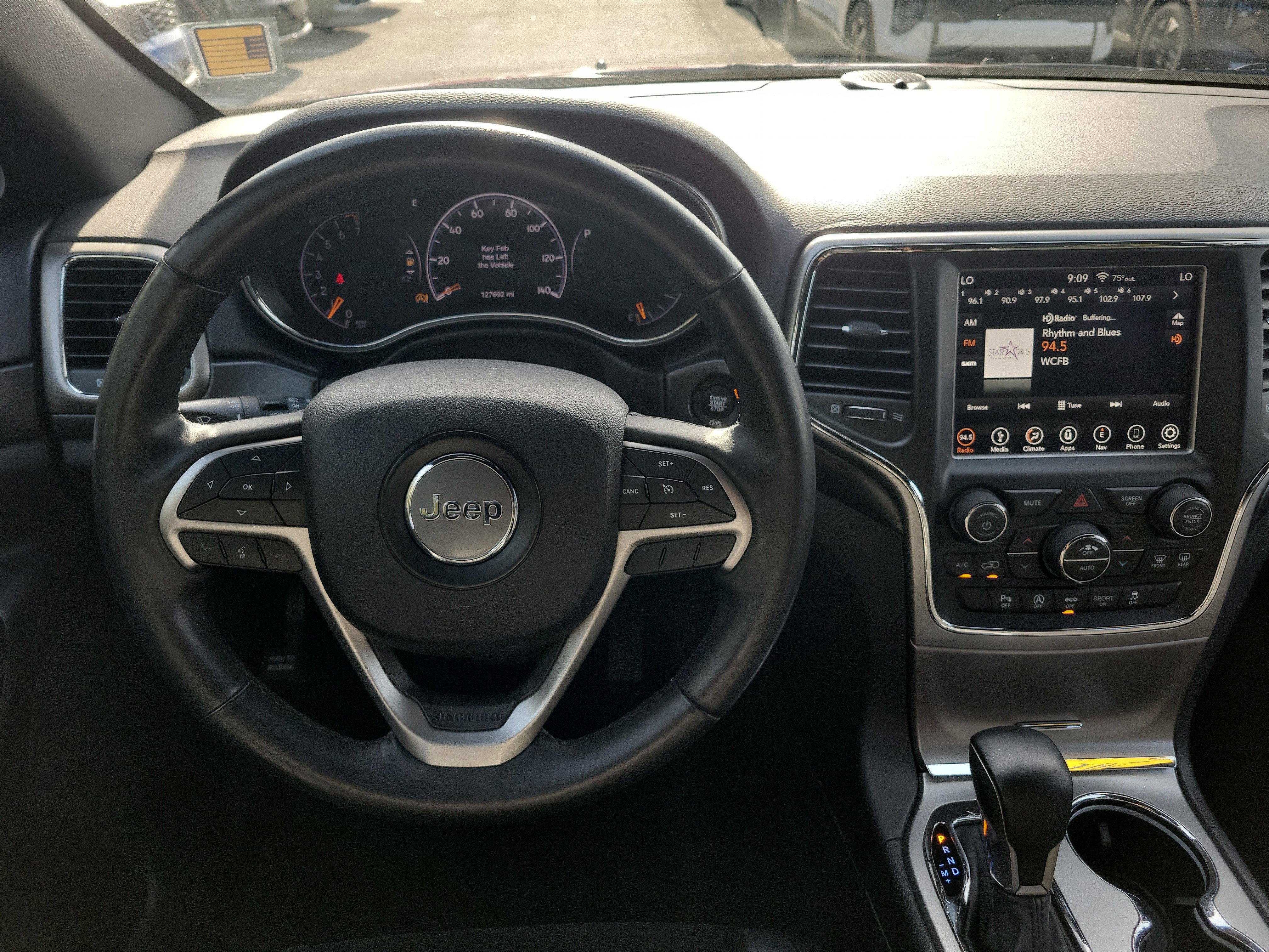 Used 2018 Jeep Grand Cherokee Altitude AWD/4WD image 17