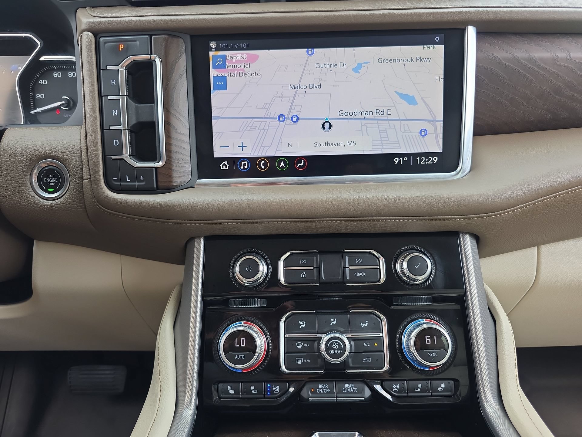 Used 2021 GMC Yukon XL Denali AWD/4WD image 24