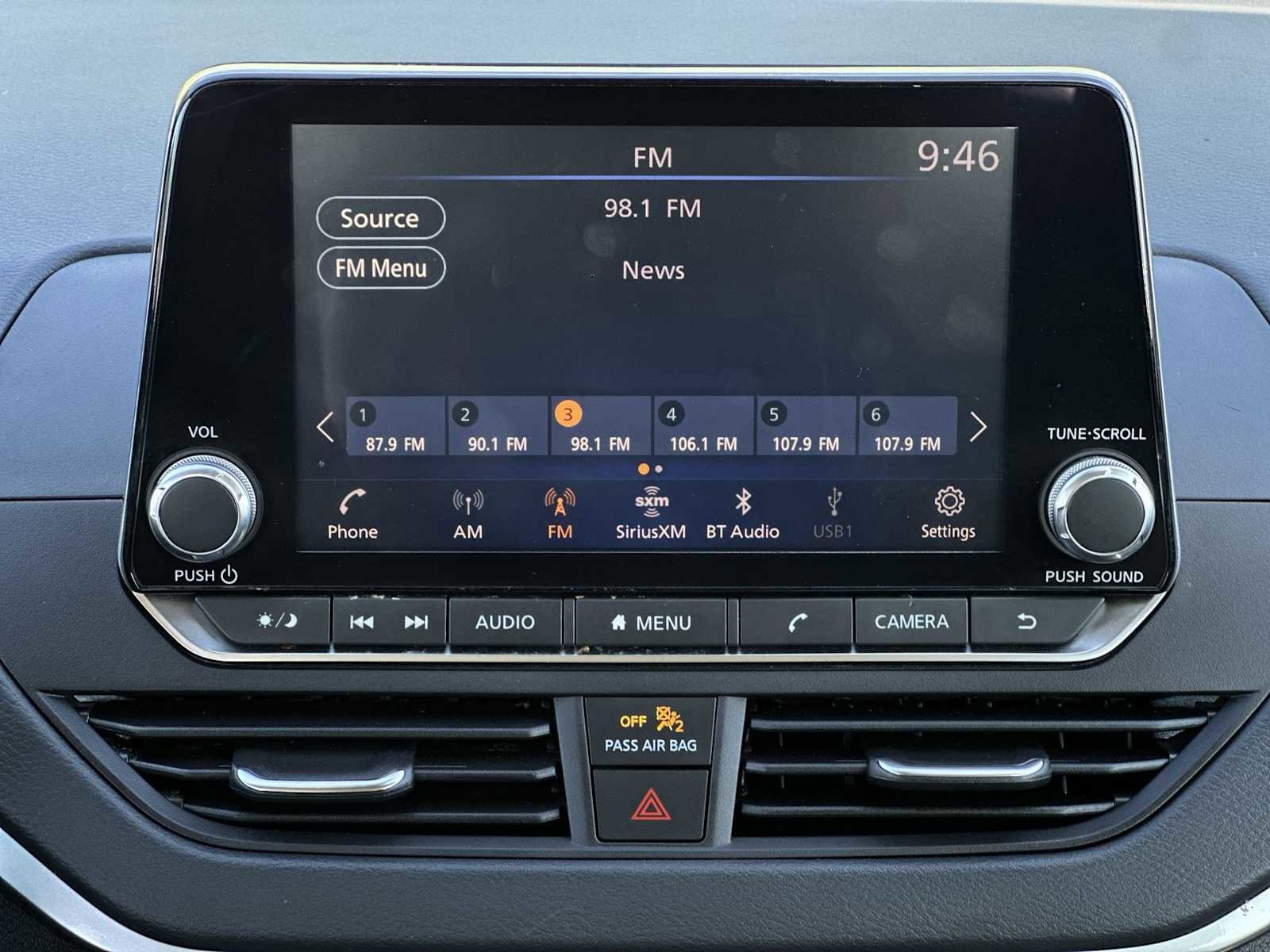 Used 2022 Nissan Altima 2.5 SV image 12