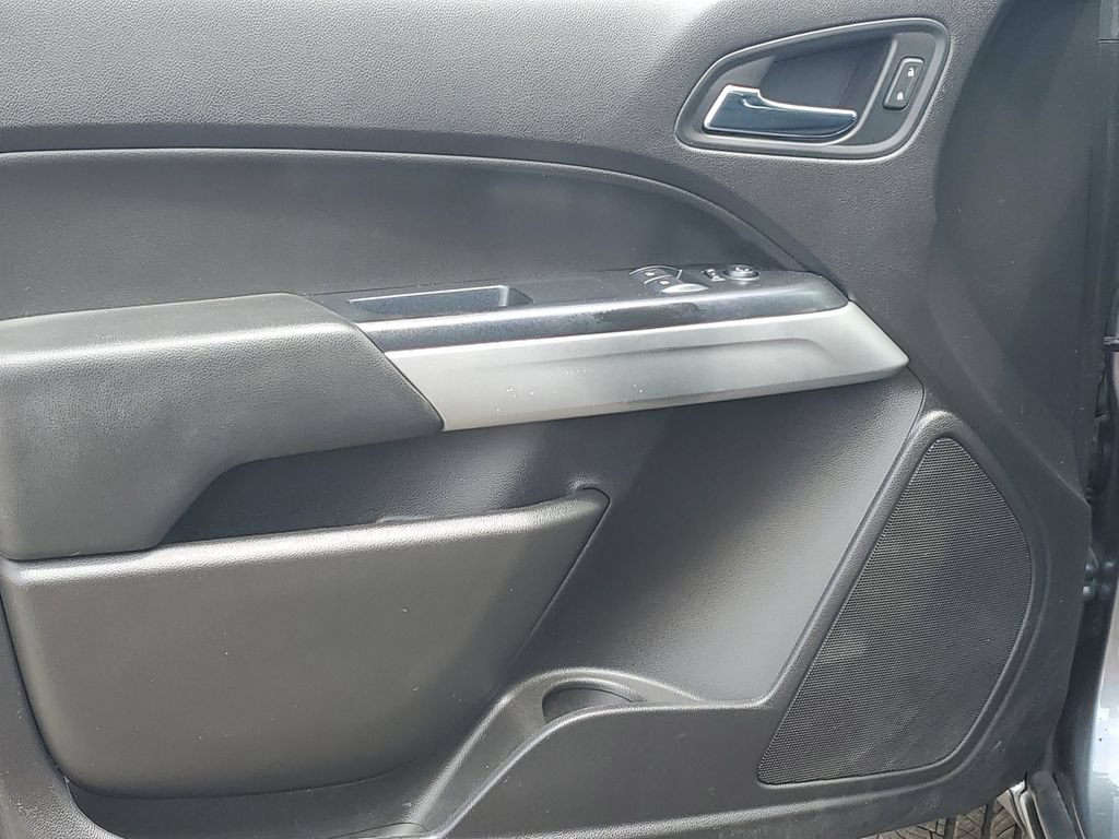 Used 2018 Chevrolet Colorado LT w/ LT Convenience Package AWD/4WD image 23