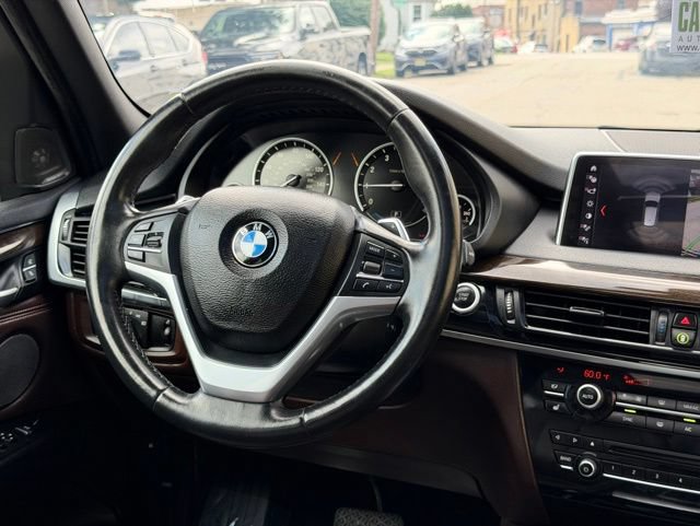 Used 2018 BMW X5 xDrive40e AWD/4WD image 28