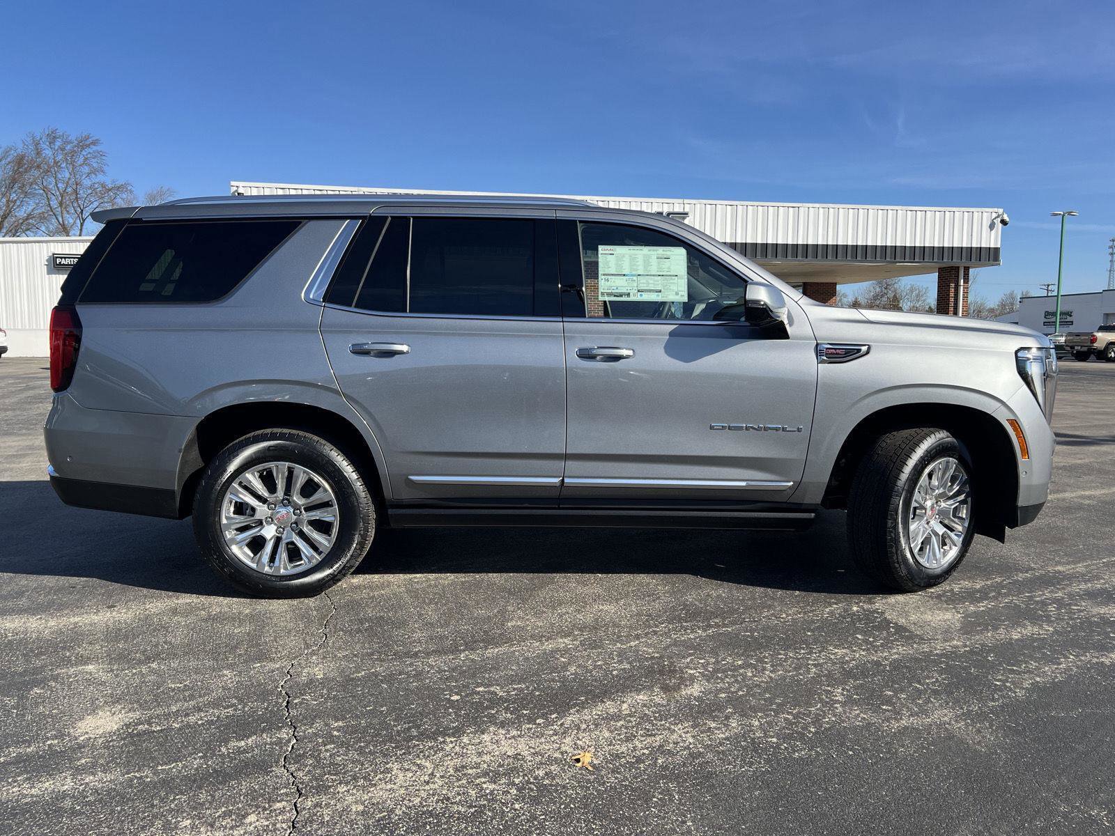 New 2026 GMC Yukon Denali w/ Sun & Power Step Package image 4