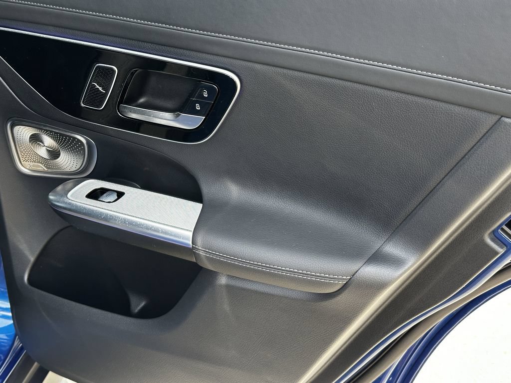 Certified 2025 Mercedes-Benz GLC 300 image 19