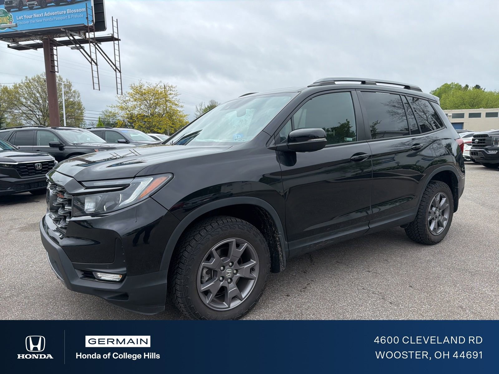Used 2024 Honda Passport TrailSport image 1