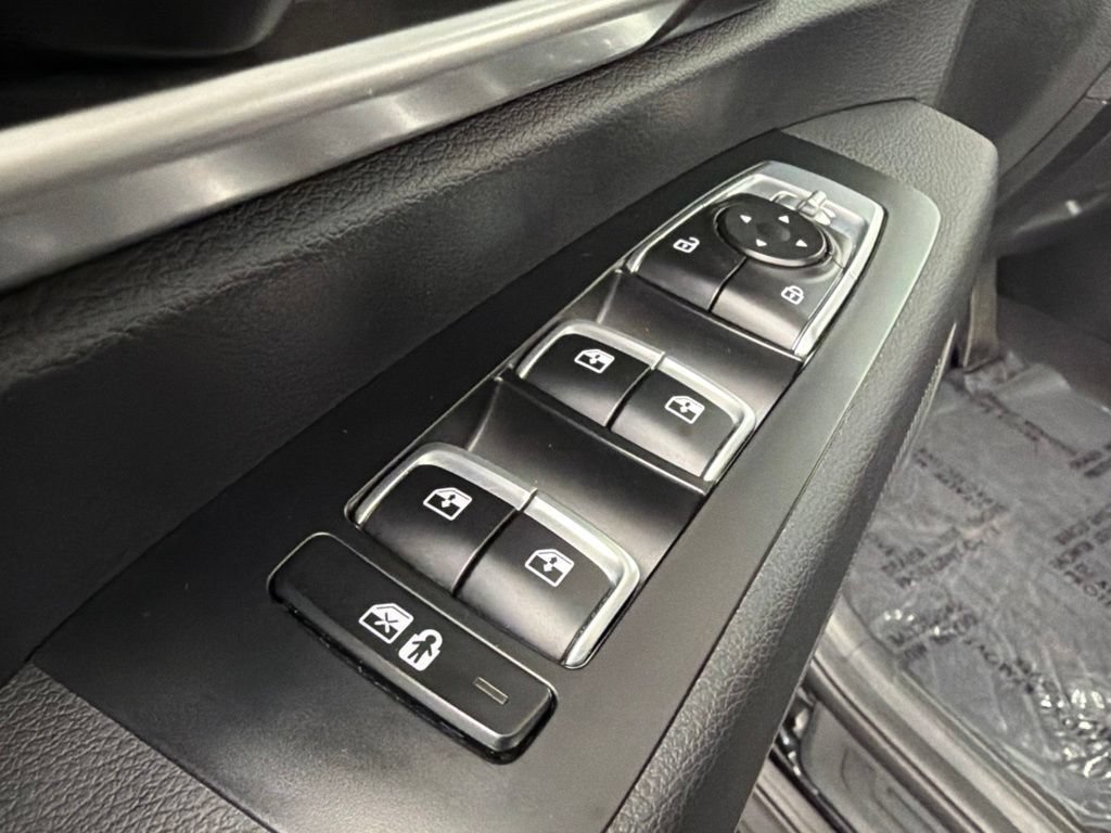 Used 2024 Kia Telluride S w/ S Sunroof Package FWD image 20