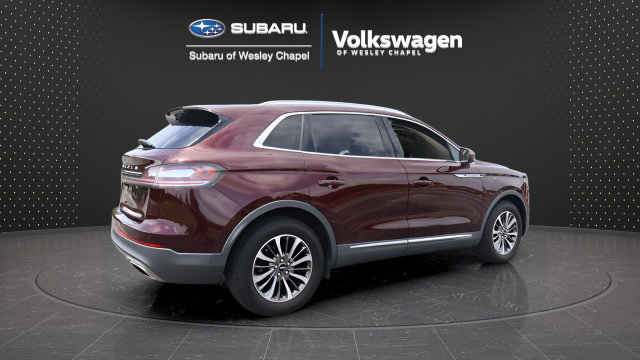 Used 2022 Lincoln Nautilus FWD w/ Premium Package image 8