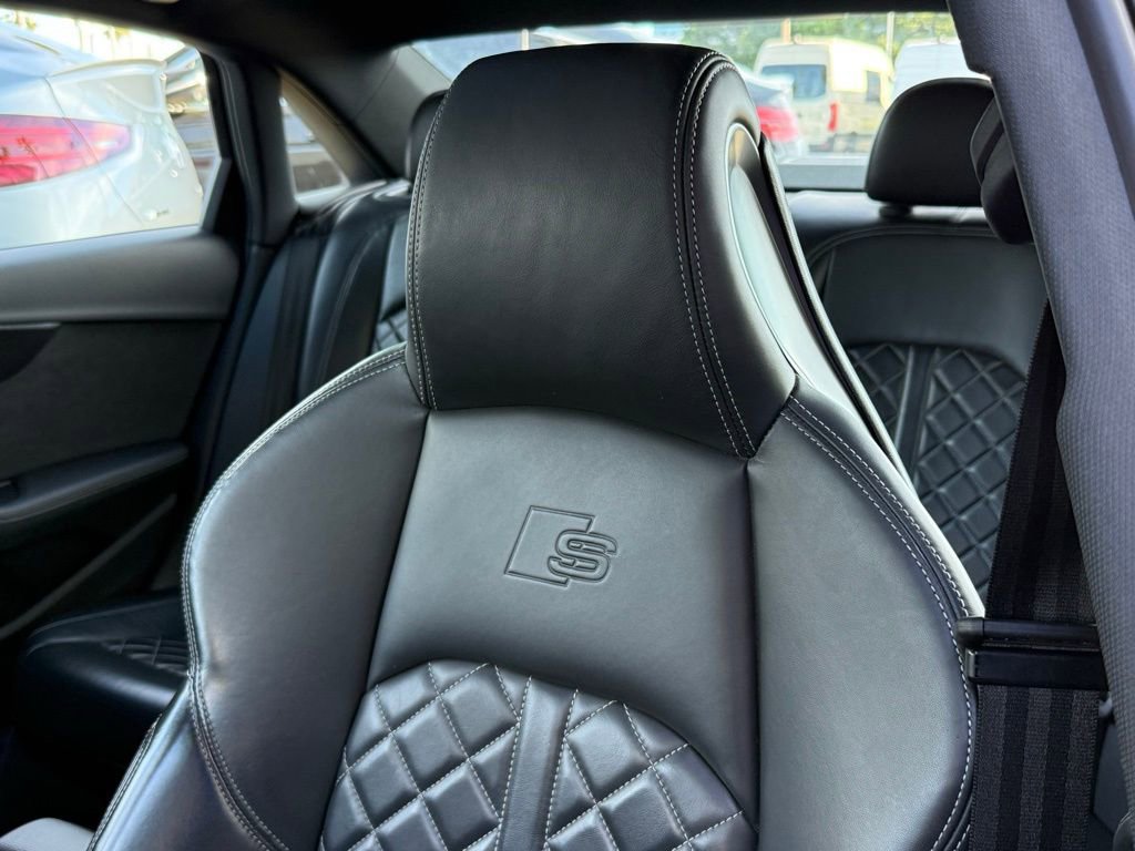 Used 2023 Audi S4 Premium Plus w/ Premium Plus Package image 3