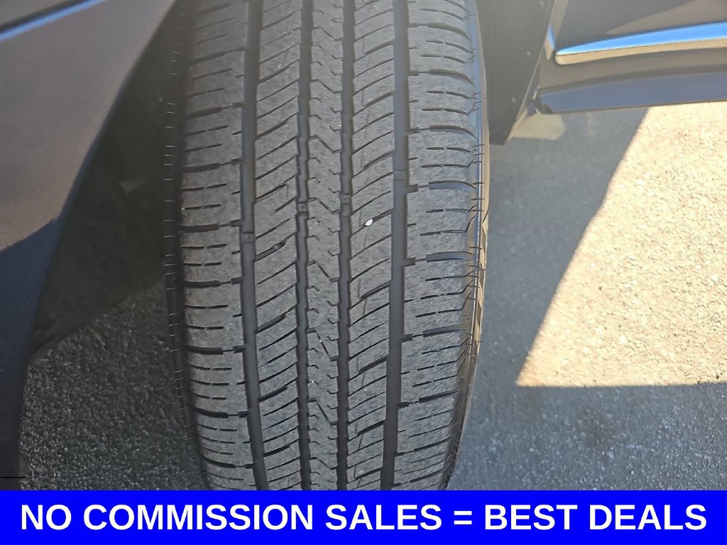 Used 2015 INFINITI QX60 Luxe w/ Premium Plus Package AWD/4WD image 36