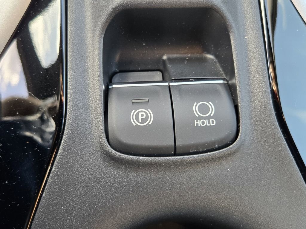 Used 2020 Toyota Corolla SE FWD image 29