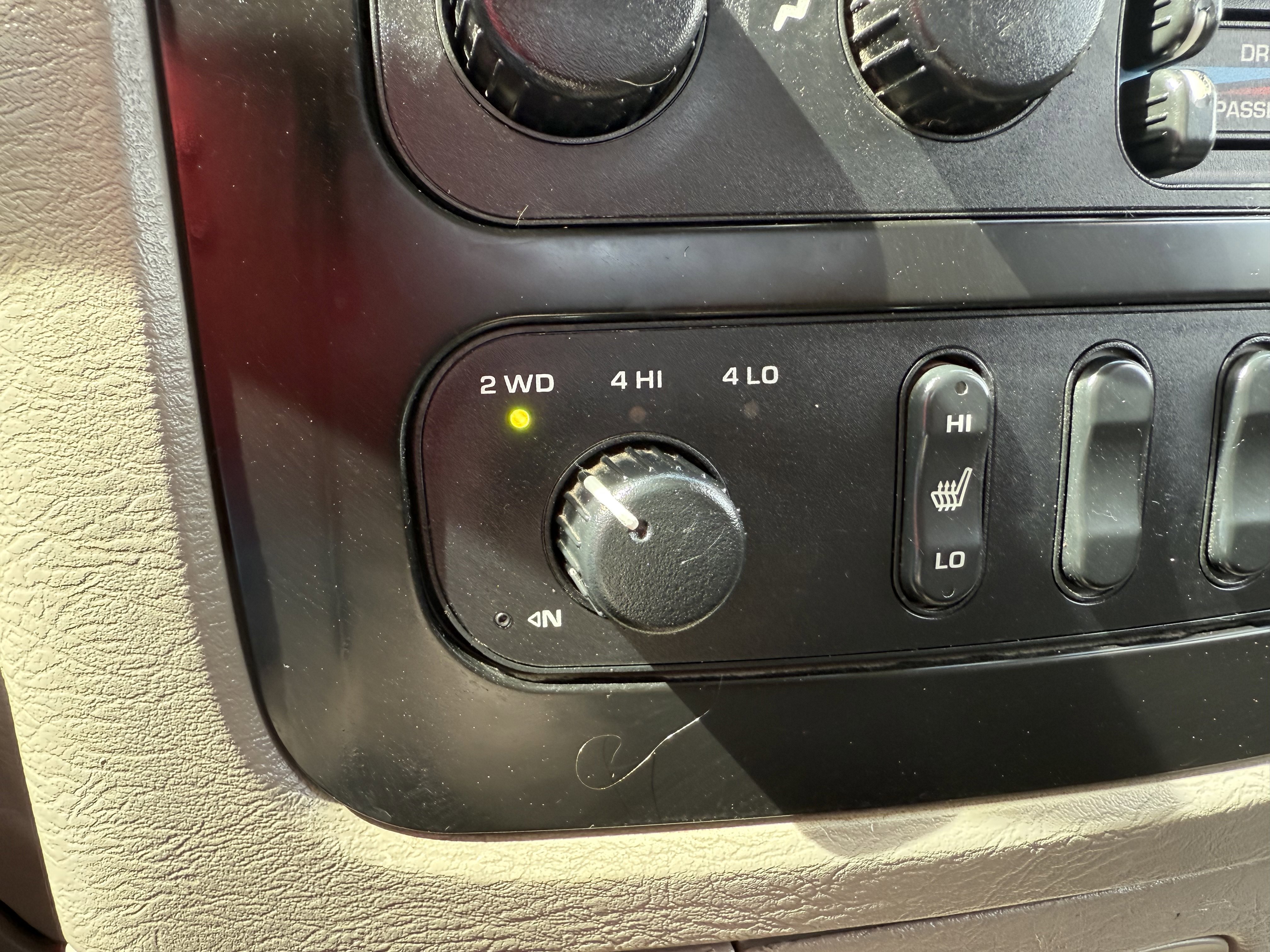 Used 2005 Dodge Ram 3500 Truck SLT AWD/4WD image 15