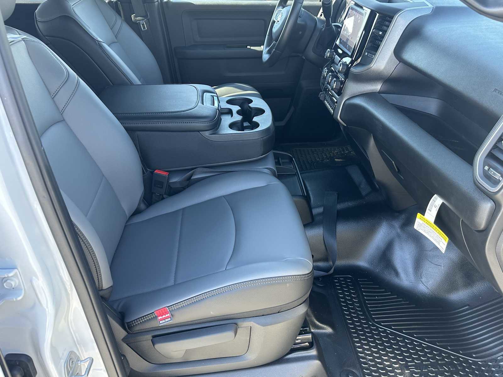 New 2026 RAM 2500 Tradesman w/ Chrome Appearance Group image 13