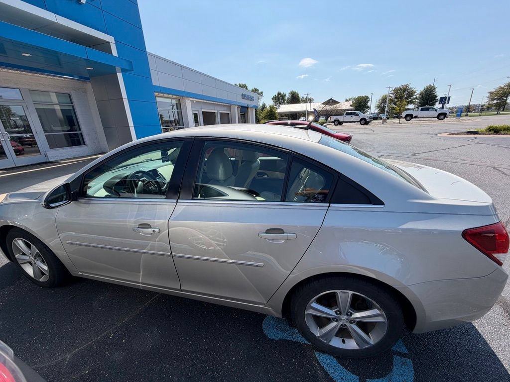 Used 2014 Chevrolet Cruze LT w/ Enhanced Safety Package FWD image 5