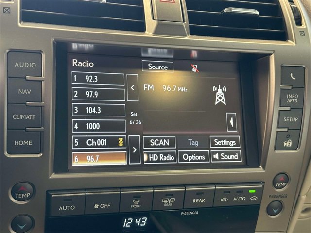 Used 2019 Lexus GX 460 image 43