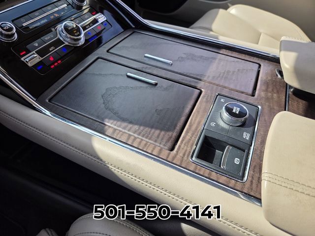 Used 2024 Lincoln Navigator Premiere image 29