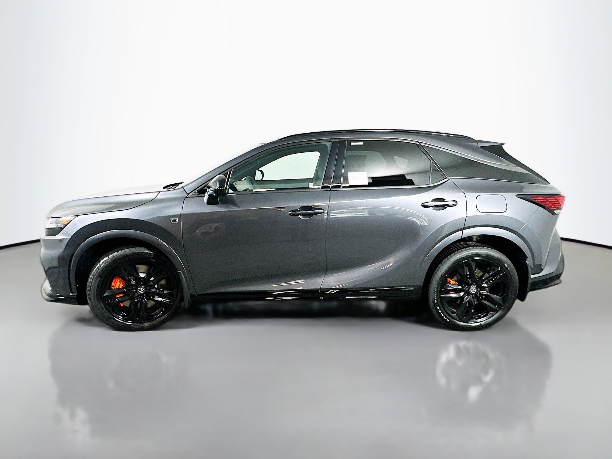 New 2026 Lexus RX 500h F Sport w/ Appearance Package AWD/4WD image 4