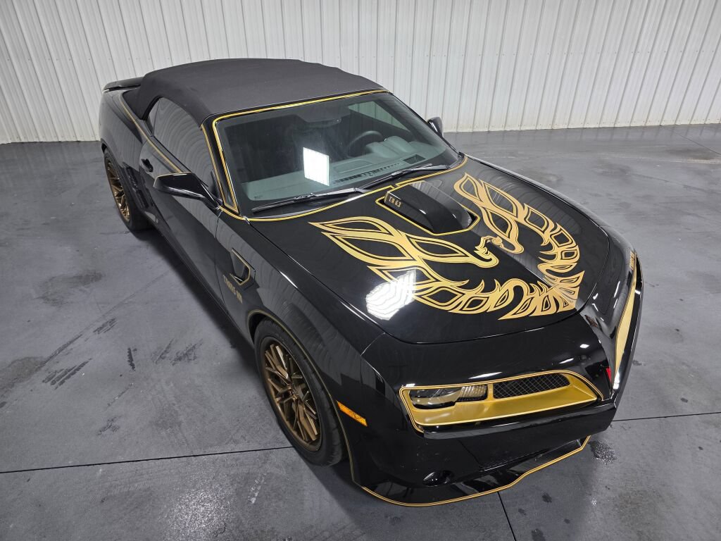 Used 2011 Chevrolet Camaro SS w/ RS Package RWD image 9