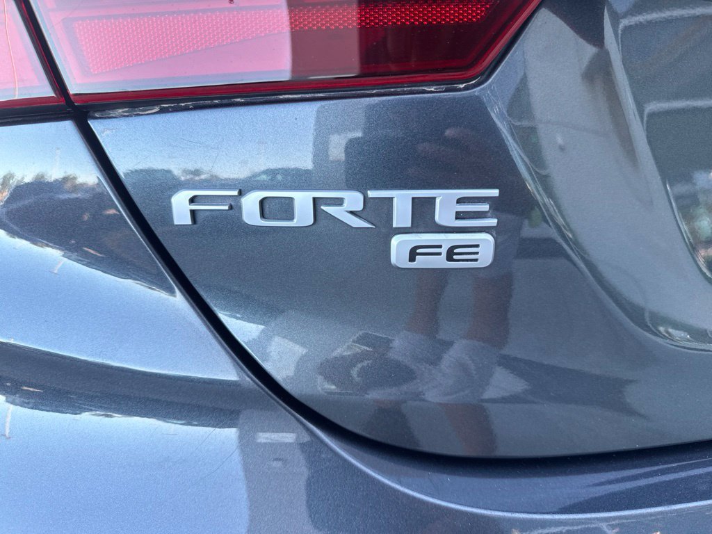 Used 2023 Kia Forte LX FWD image 9