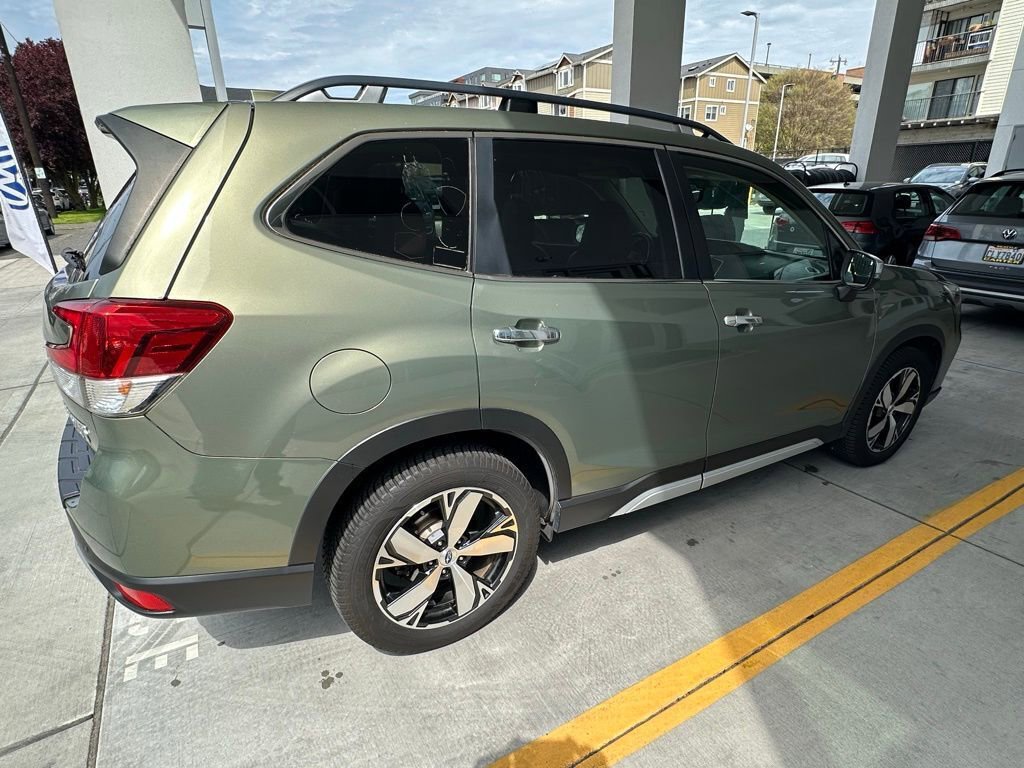 Used 2019 Subaru Forester Touring w/ Popular Package #3 image 7