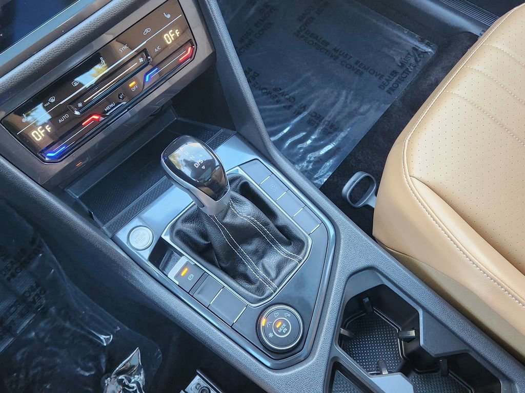 Certified 2024 Volkswagen Tiguan SE image 25