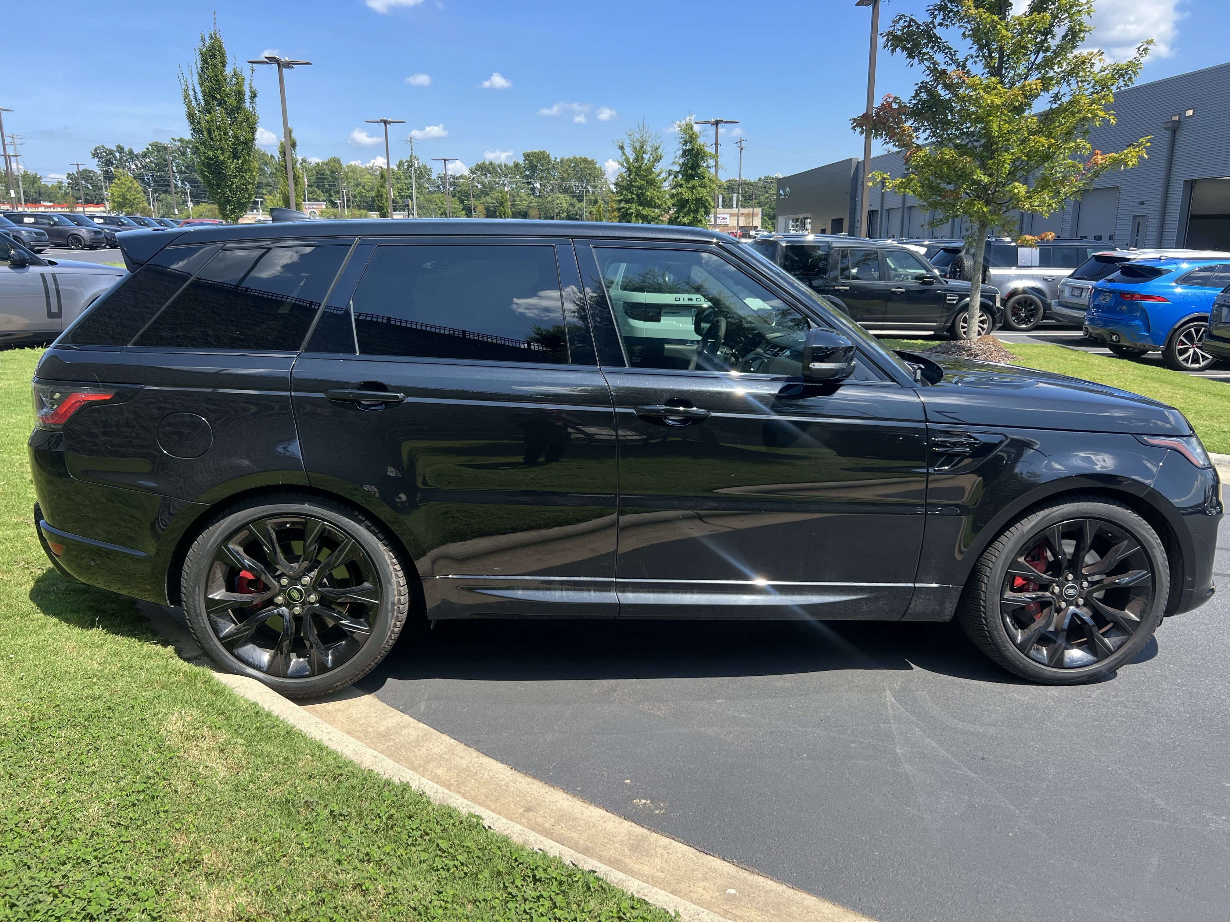 Used 2021 Land Rover Range Rover Sport HST AWD/4WD image 7