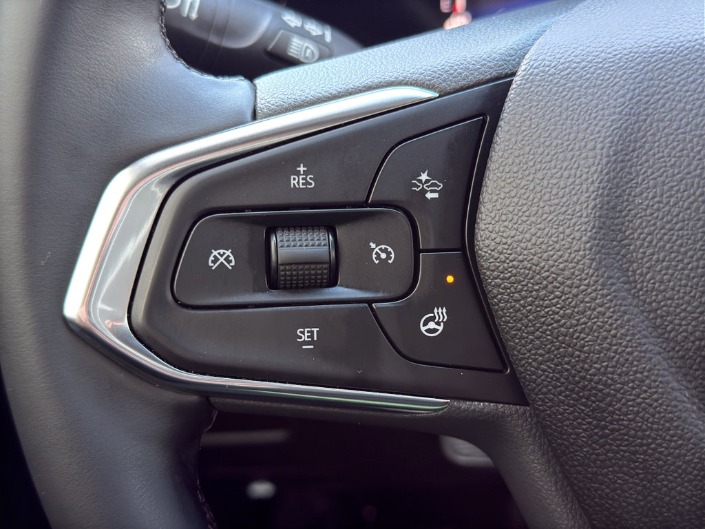 Used 2025 Chevrolet TrailBlazer LT w/ Convenience Package FWD image 17