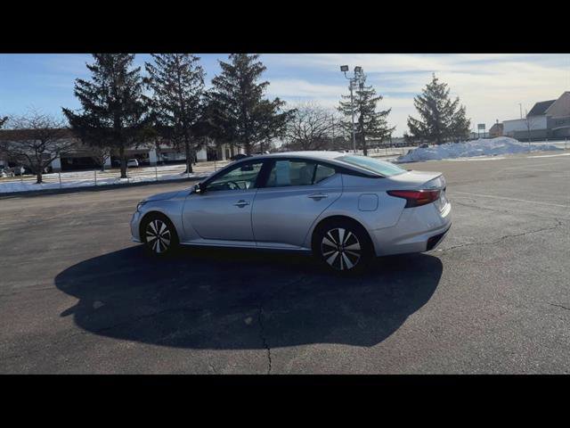 Used 2021 Nissan Altima 2.5 SV image 29