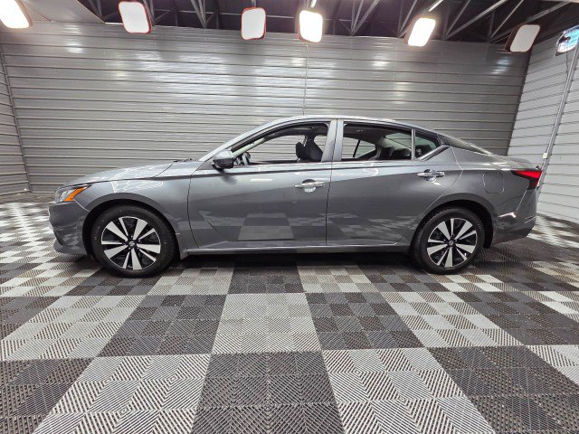 Used 2022 Nissan Altima 2.5 SV w/ SV Premium Package AWD/4WD image 8