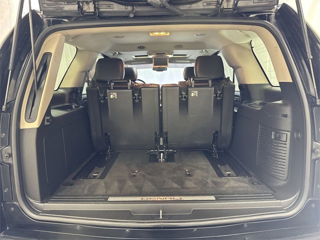 Used 2014 GMC Yukon Denali image 27