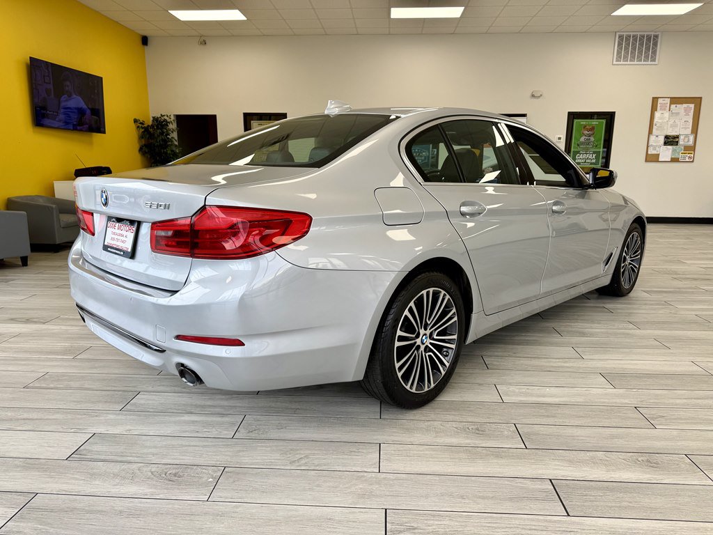 Used 2020 BMW 530i w/ Convenience Package RWD image 6