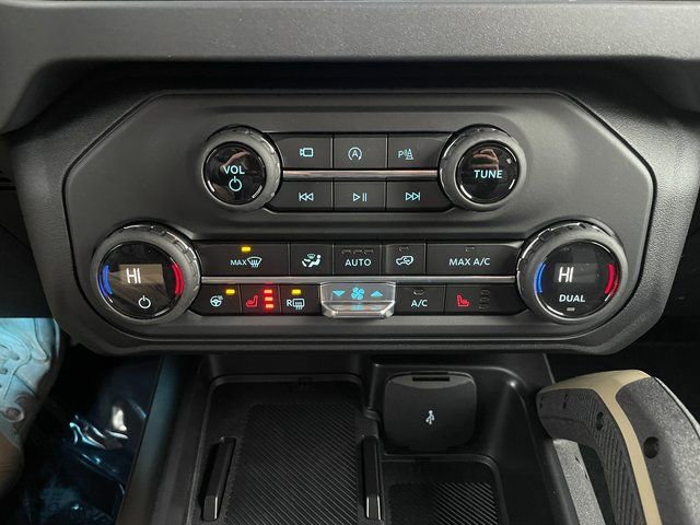 New 2025 Ford Bronco Badlands image 31