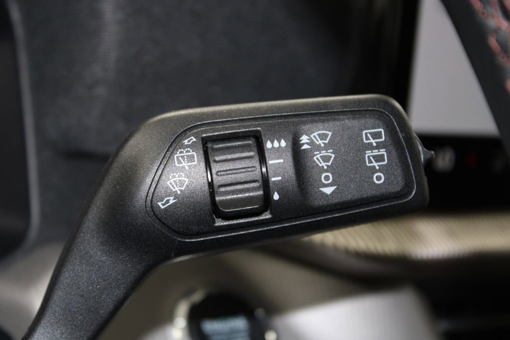 New 2026 Ford Explorer Active RWD image 40