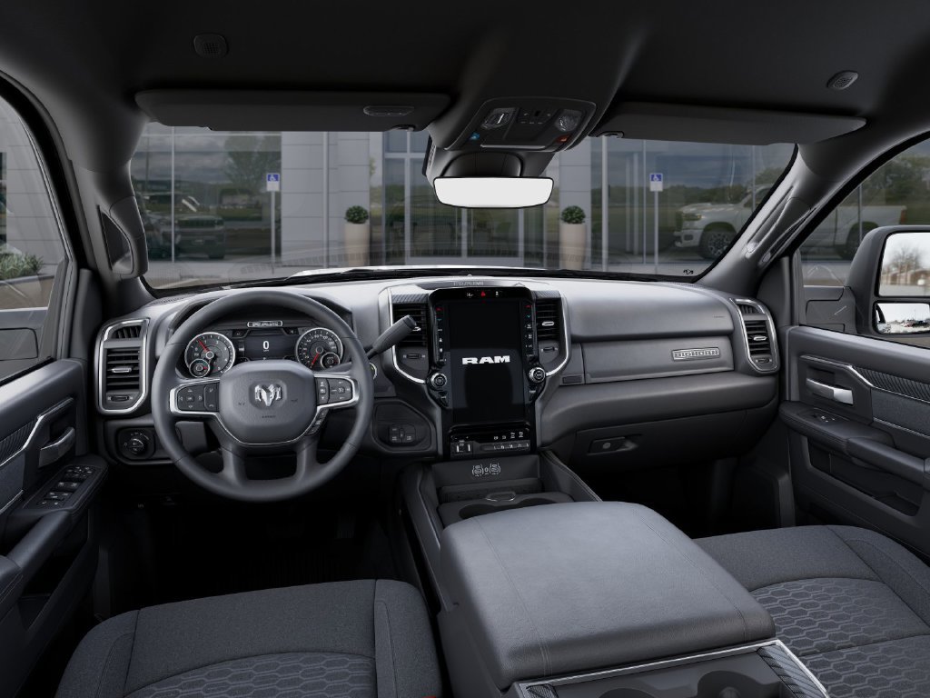 New 2026 RAM 2500 Big Horn AWD/4WD image 15