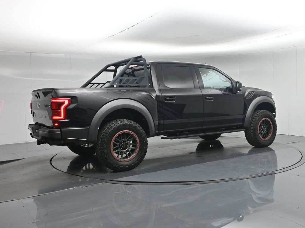 Used 2019 Ford F150 Raptor w/ Equipment Group 802A Luxury AWD/4WD image 29