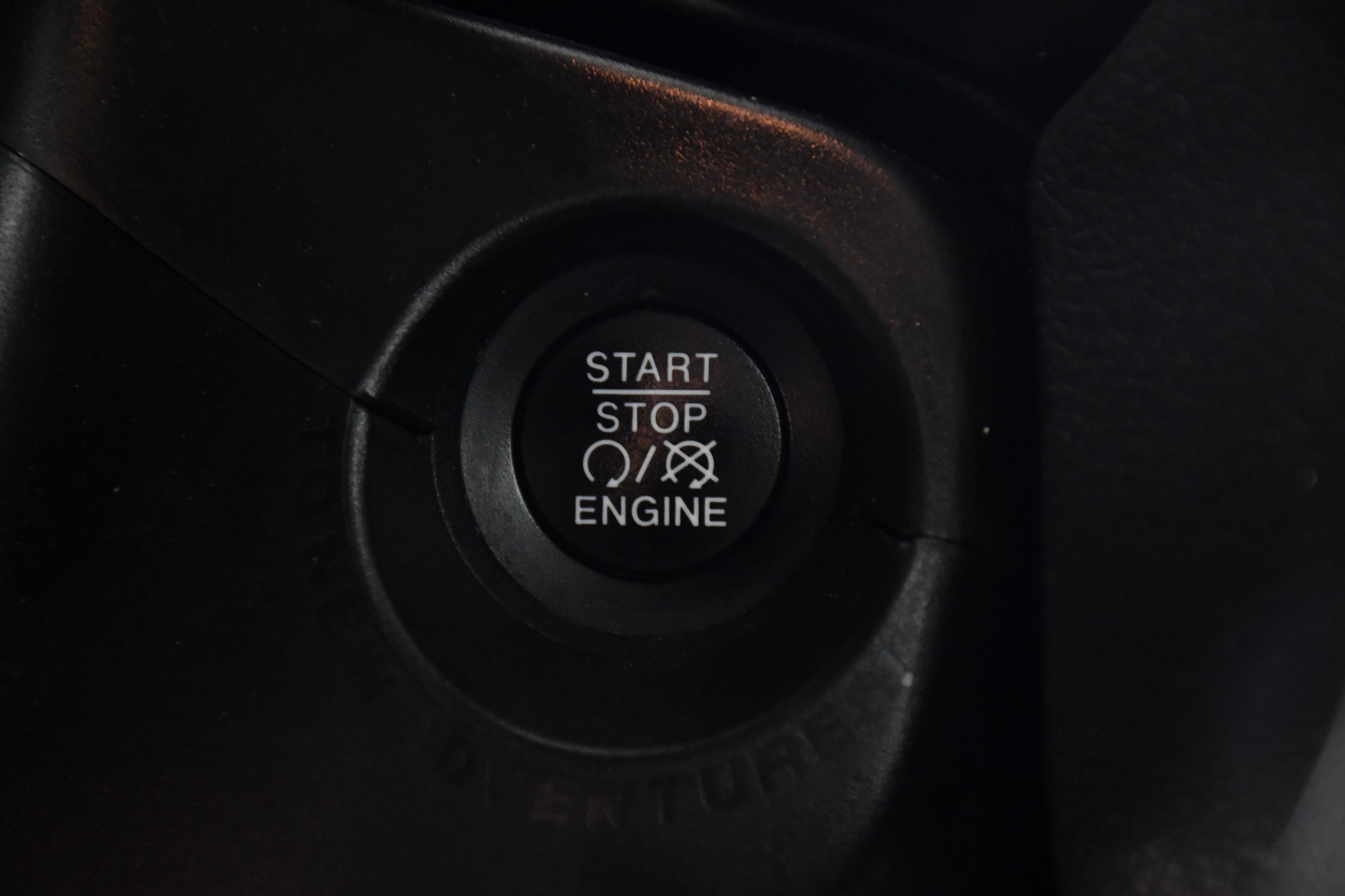 Used 2020 Jeep Renegade Limited image 18