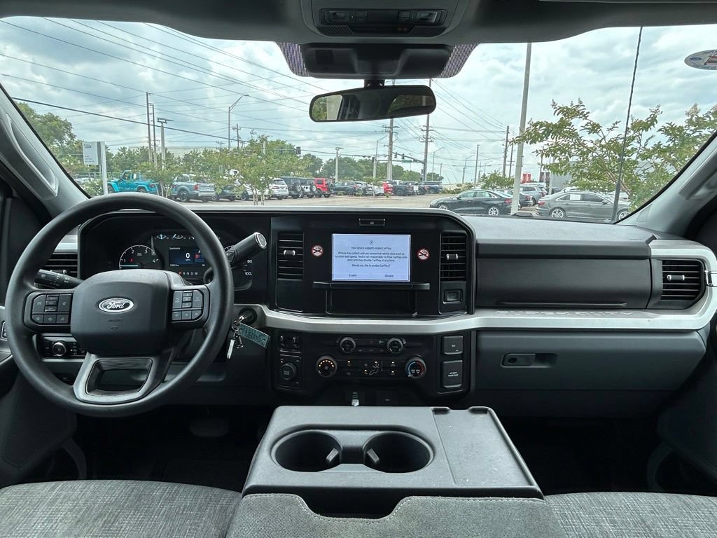 Used 2025 Ford F350 XLT AWD/4WD image 10