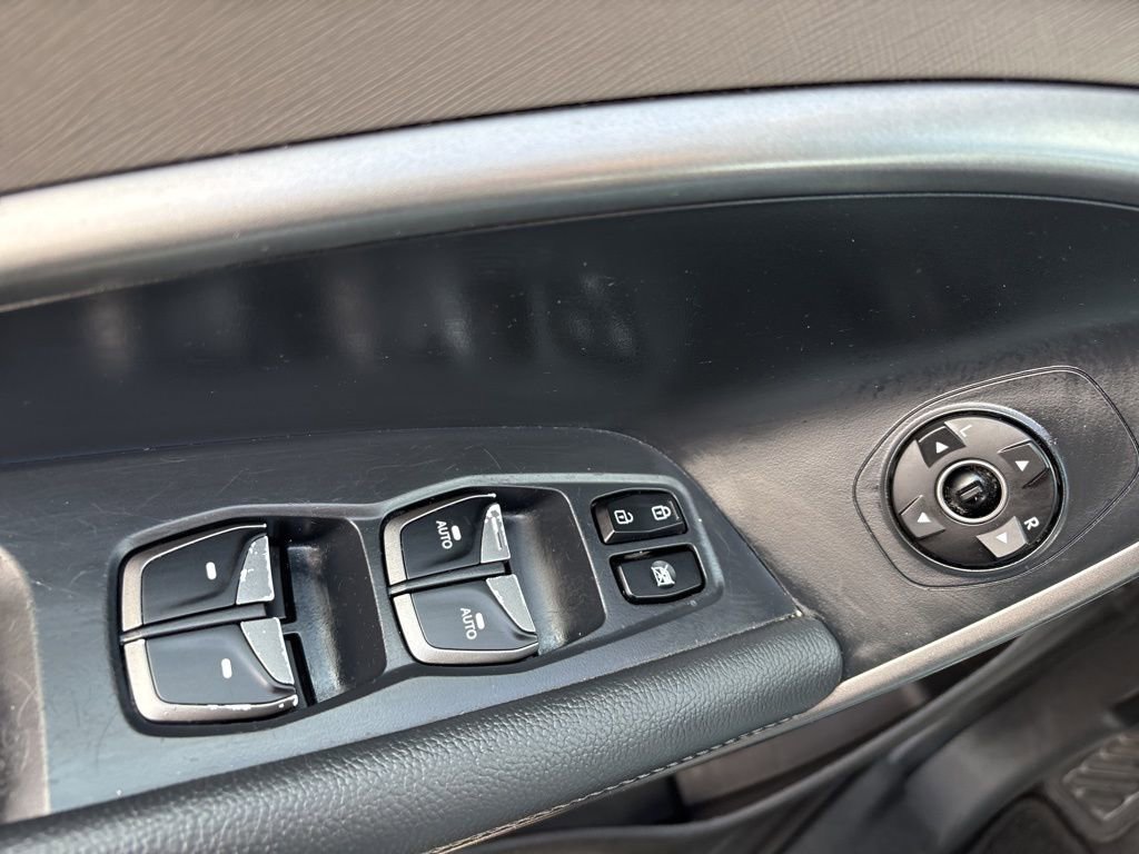 Used 2018 Hyundai Santa Fe Sport w/ 2.4L Tech Package 04 image 26