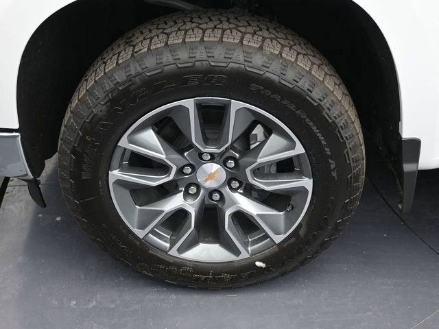 New 2026 Chevrolet Silverado 1500 LT image 23