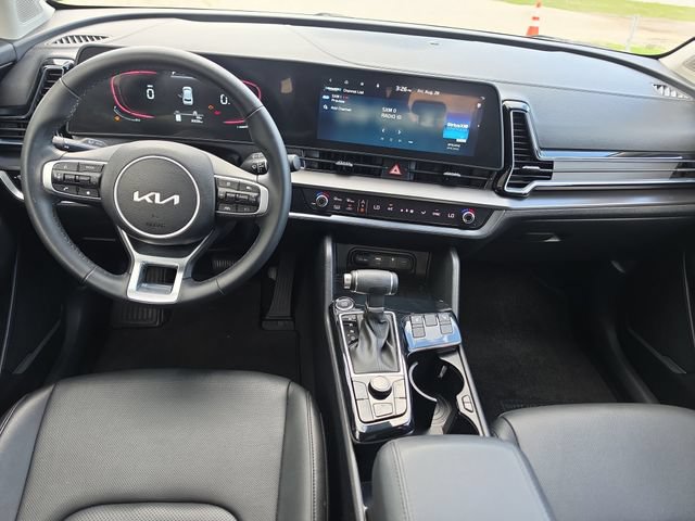 Certified 2025 Kia Sportage EX w/ Premium Package FWD image 8