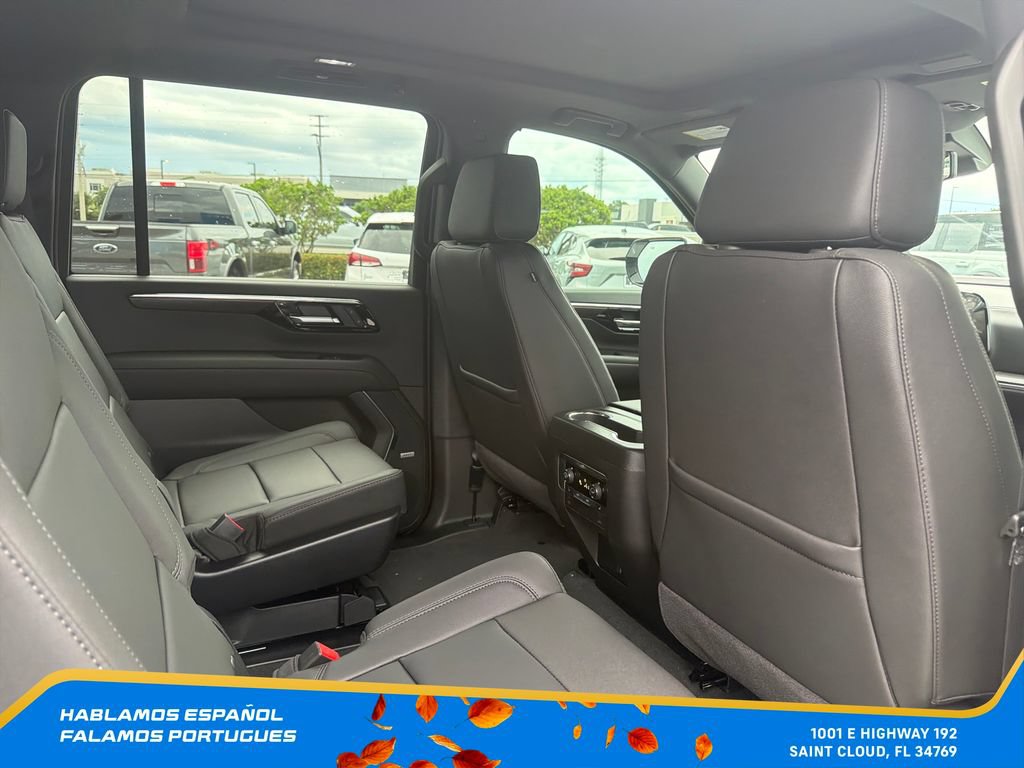 New 2026 Chevrolet Suburban LT w/ Comfort Package AWD/4WD image 34