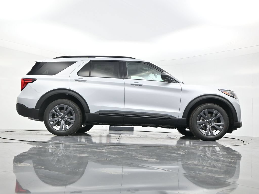 New 2026 Ford Explorer Active w/ Active Comfort Package AWD/4WD image 56