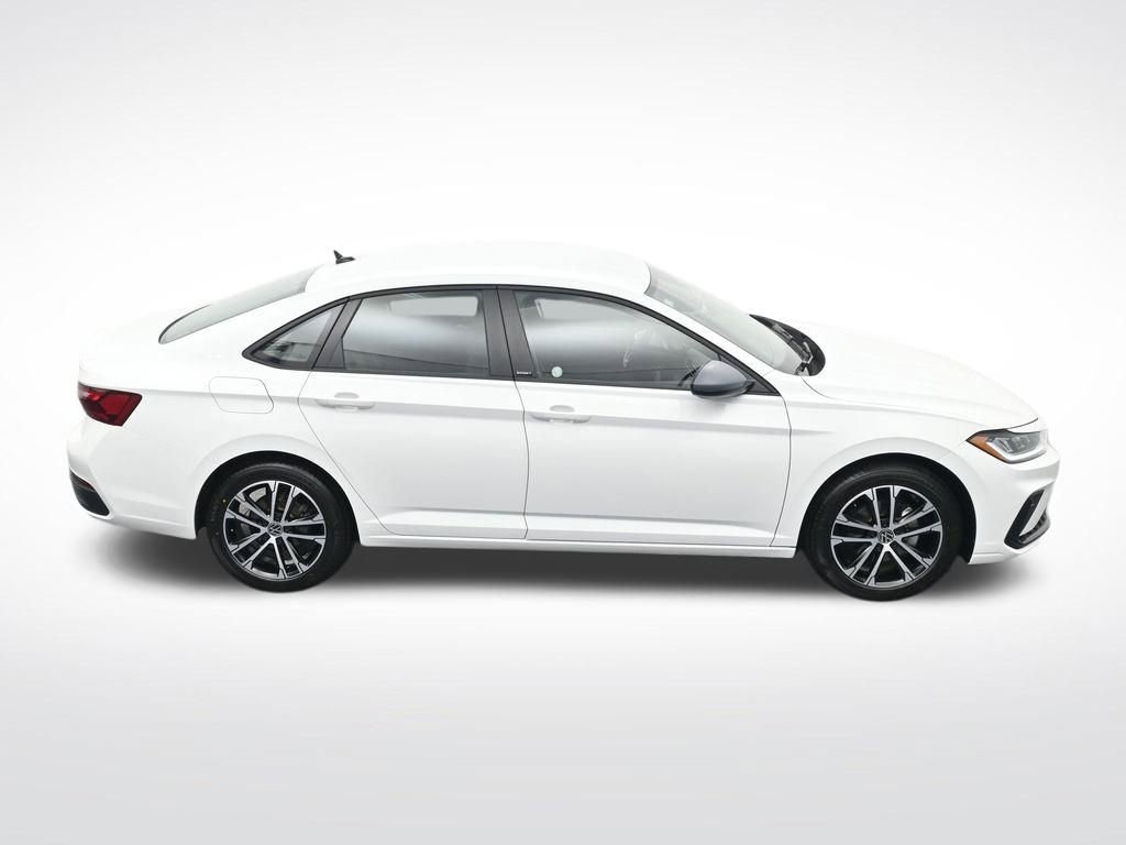 Used 2025 Volkswagen Jetta Sport FWD image 23