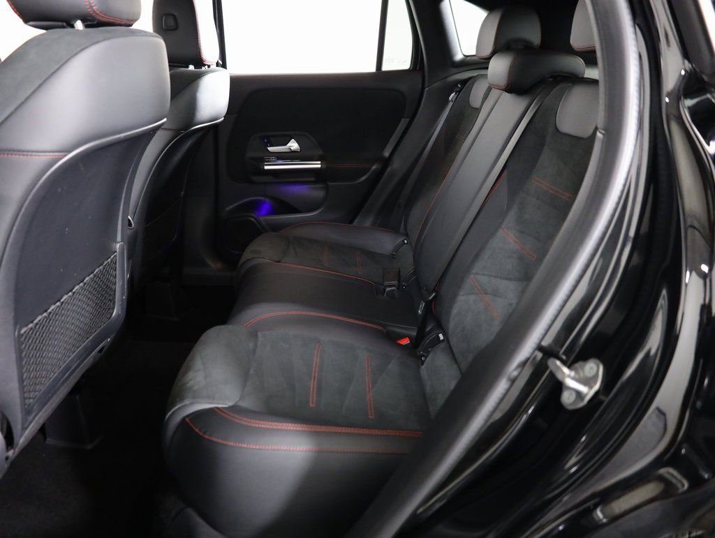 Certified 2022 Mercedes-Benz GLA 250 4MATIC image 36