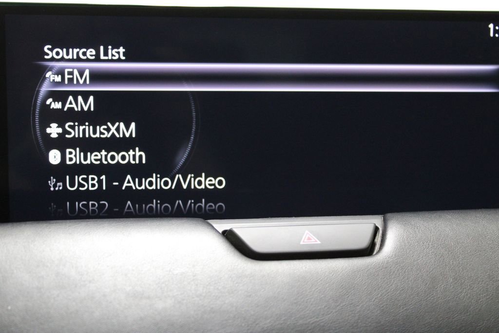 Used 2025 MAZDA CX-70 Plug-In Hybrid w/ Premium Plus AWD/4WD image 31