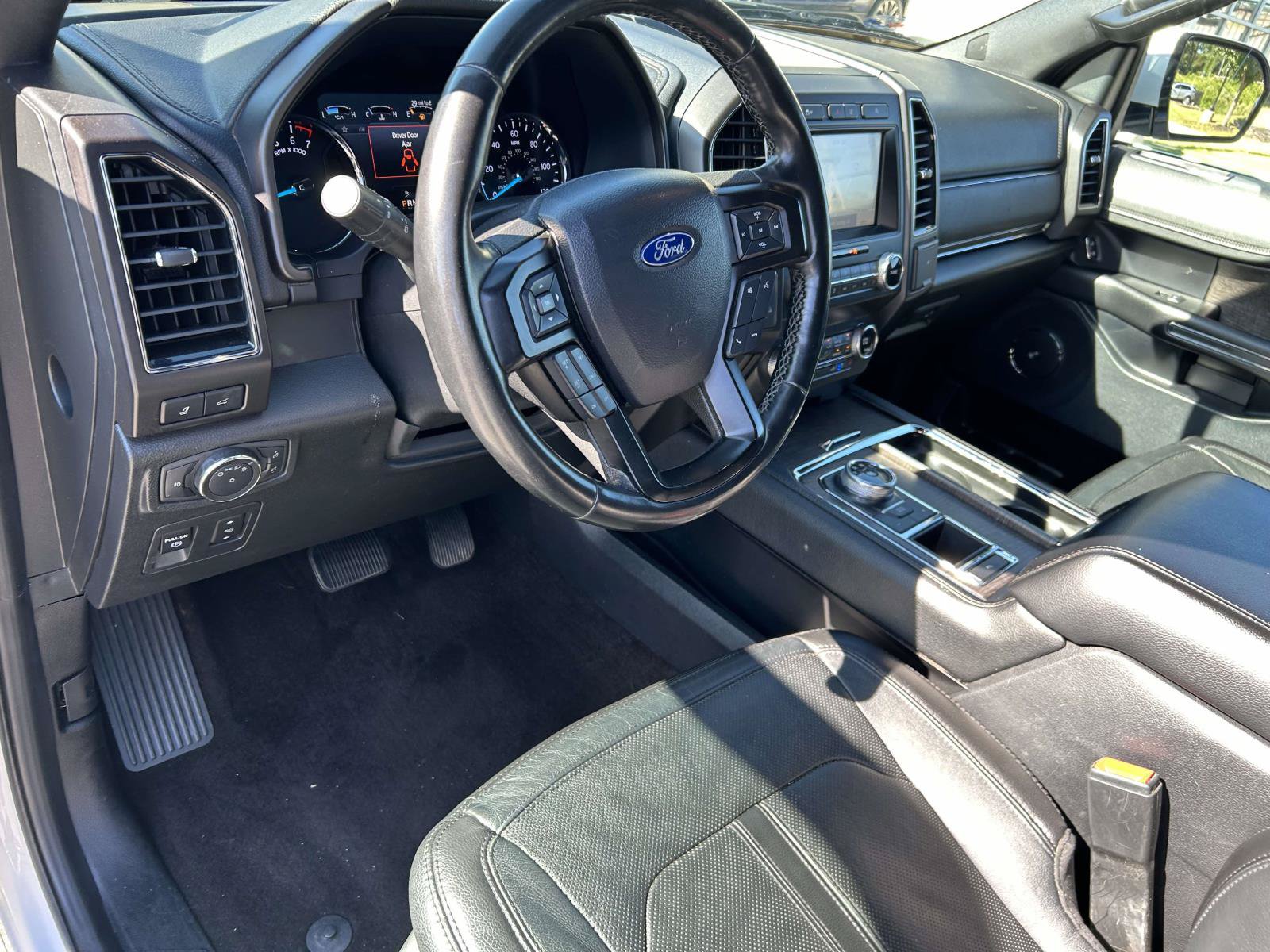 Used 2020 Ford Expedition Max Limited RWD image 19