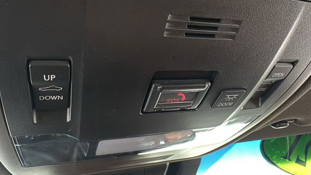 Used 2021 Lexus ES 300h w/ Premium Package image 30