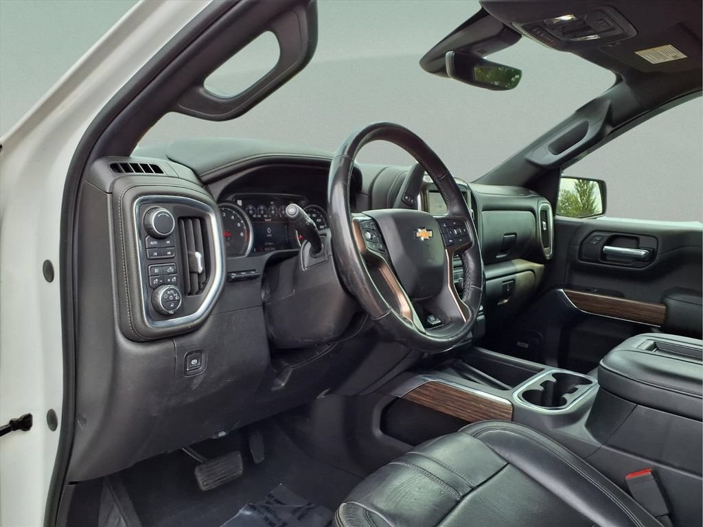 Certified 2019 Chevrolet Silverado 1500 High Country w/ Technology Package AWD/4WD image 14